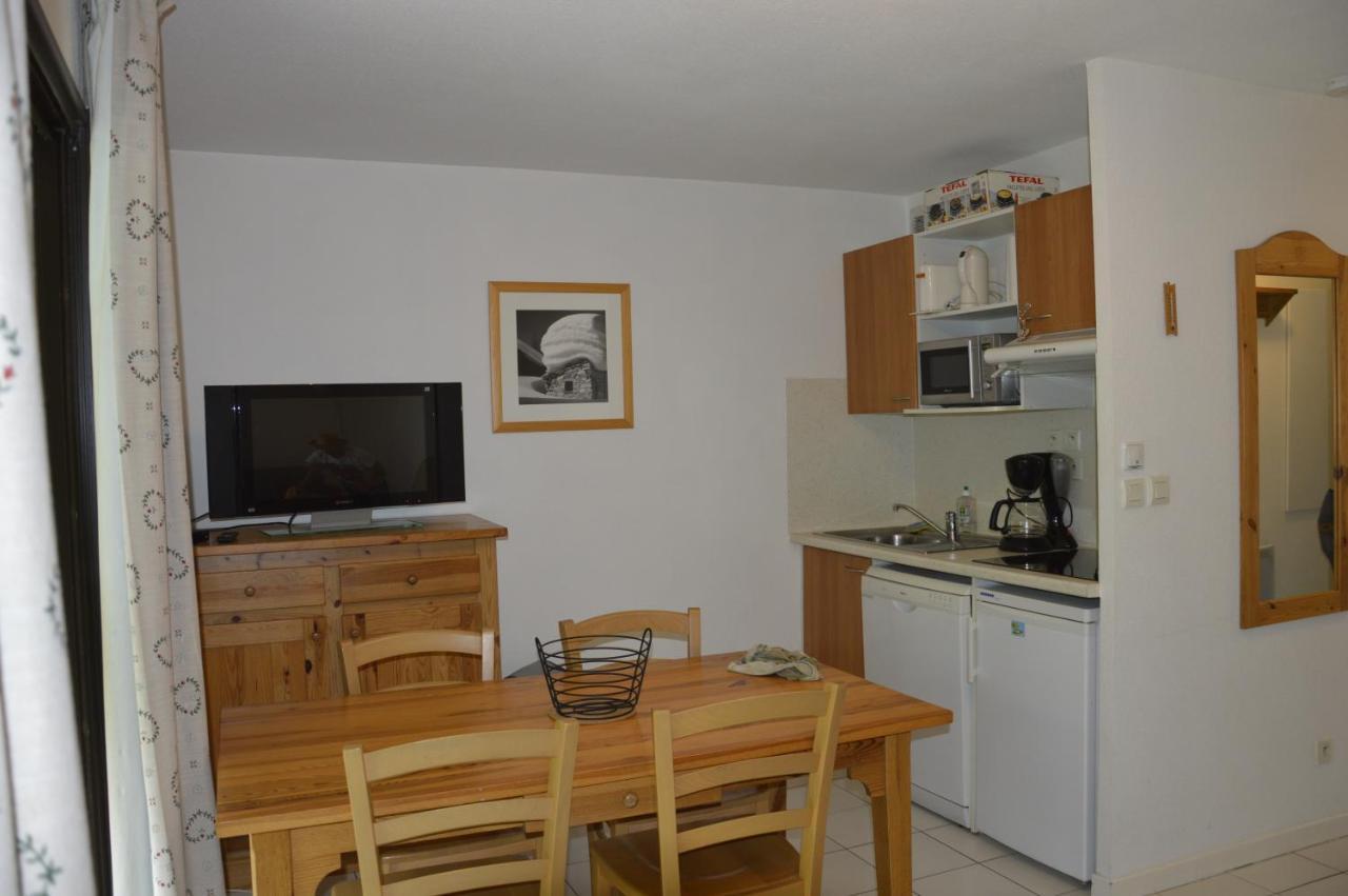 Studio Confortable Au Coeur D'阿雷奥 外观 照片